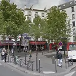 Vue Tour Eiffel Depuis La Rue